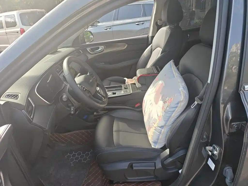 Roewe RX5 — миниатюра 11