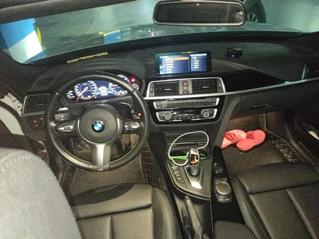 BMW 3 Series GT 3 GT 2019 320i M Sport