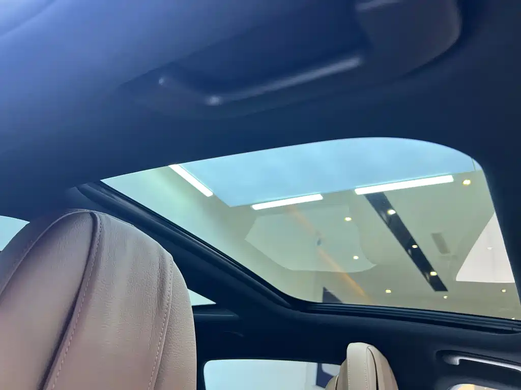 Mercedes-Benz E-Class E 2025 E 300 L Luxury
