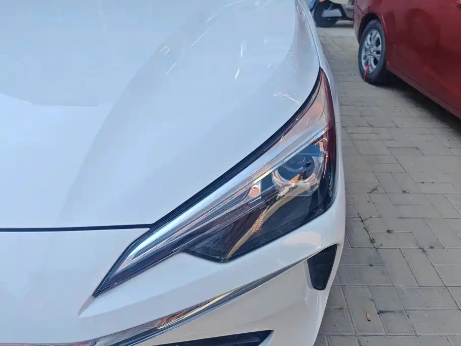 Roewe i5 — миниатюра 5
