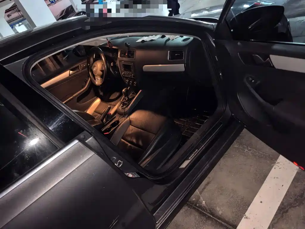 Volkswagen Sagitar — миниатюра 19