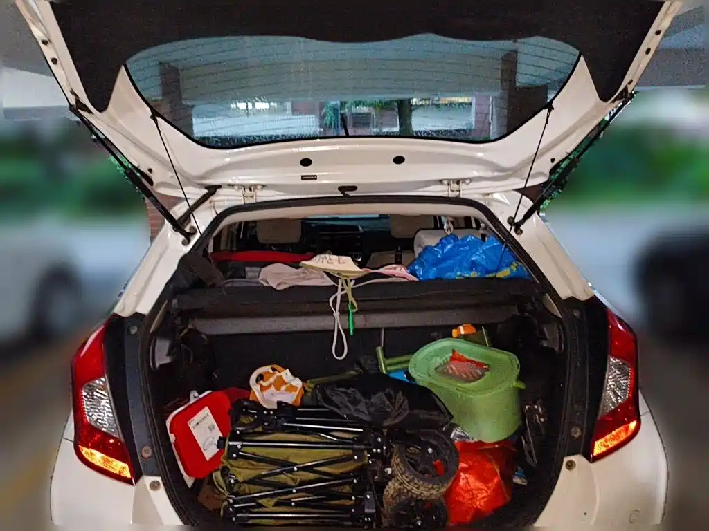 Honda Fit — миниатюра 15
