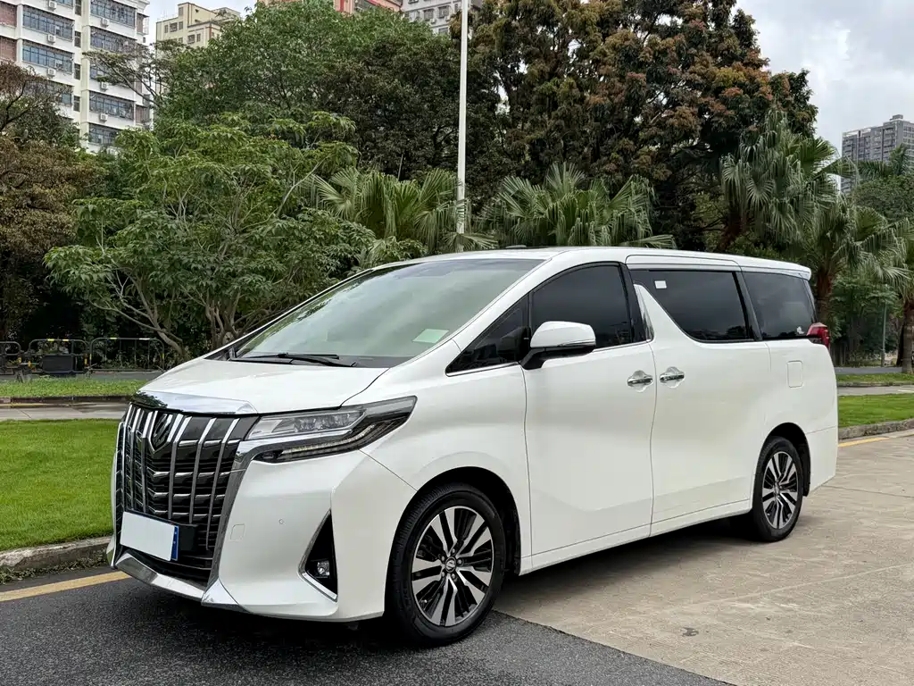 Toyota Alphard 2018