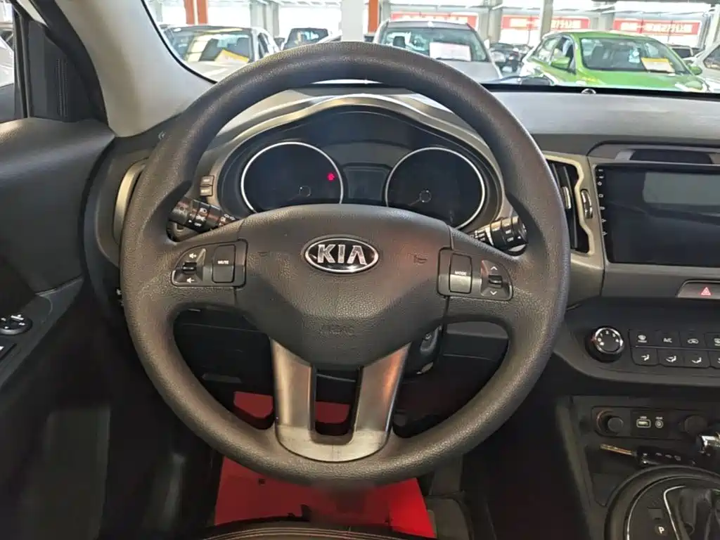 Kia Sportage — миниатюра 11