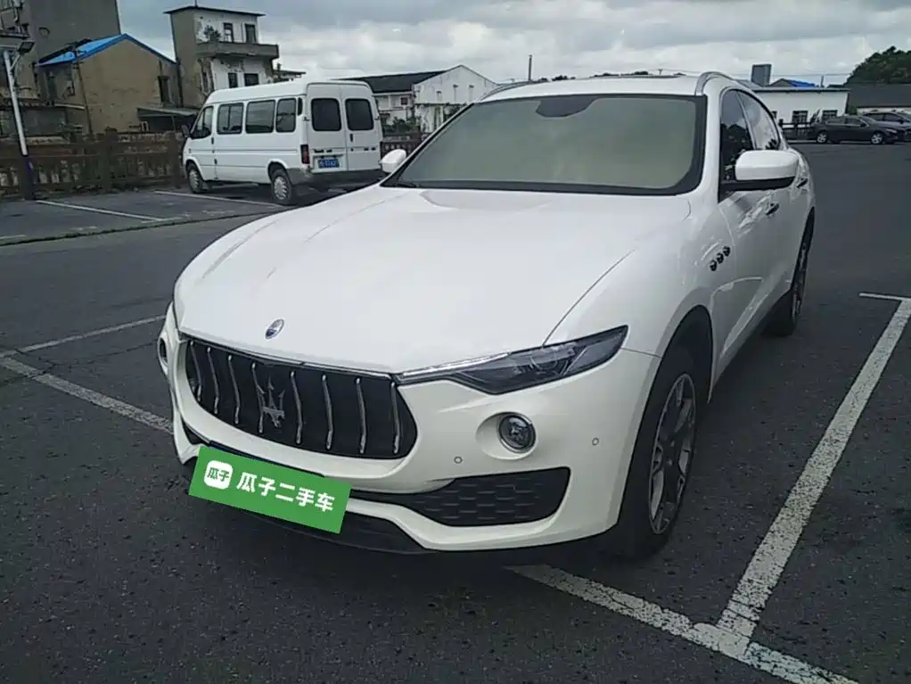 Maserati Levante — миниатюра 2