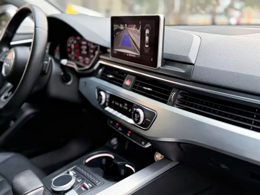 Audi A4L — миниатюра 19