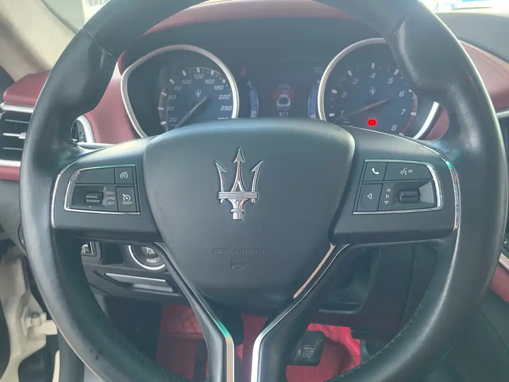 Maserati Ghibli — миниатюра 19
