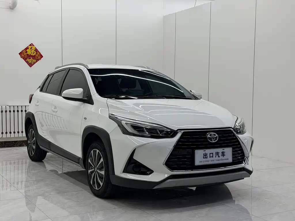 Toyota Yaris L — миниатюра 3