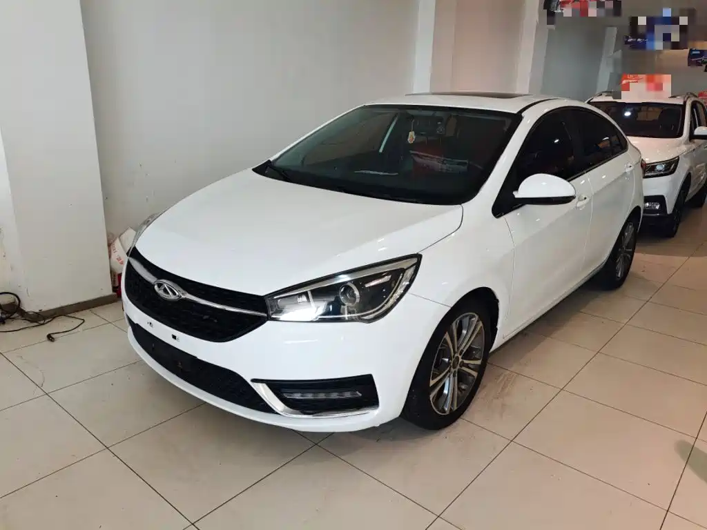 Chery Arrizo 5