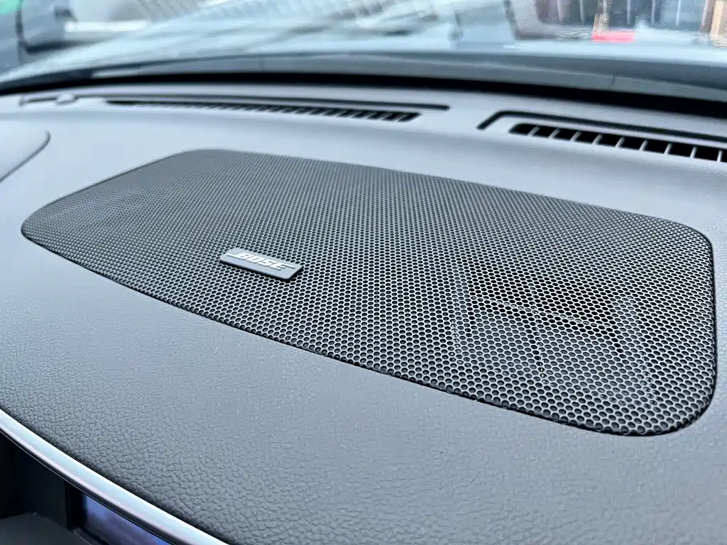 Infiniti Q70 — миниатюра 12