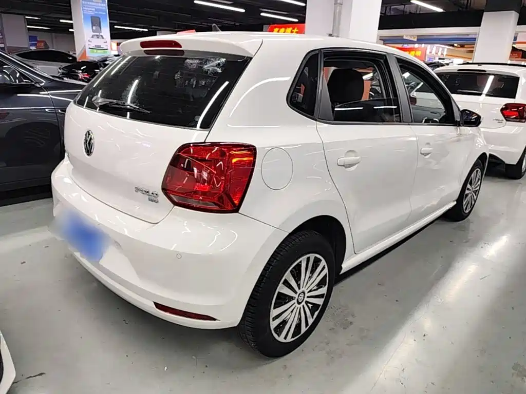 Volkswagen Polo — миниатюра 7
