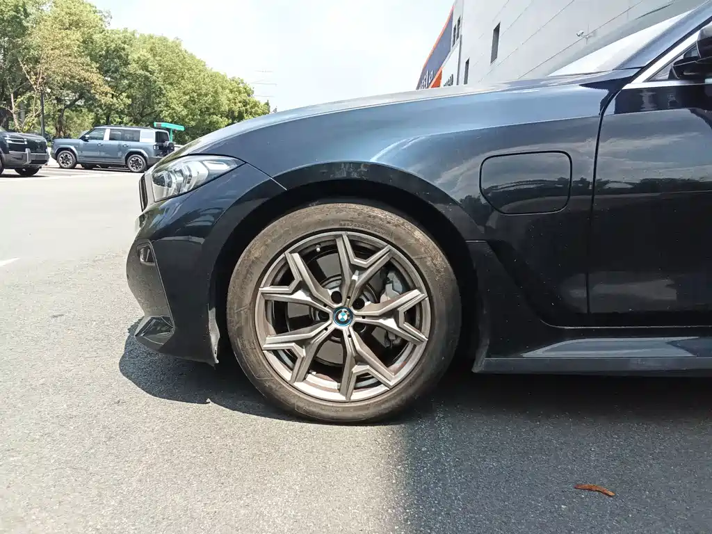 BMW i3 — миниатюра 3