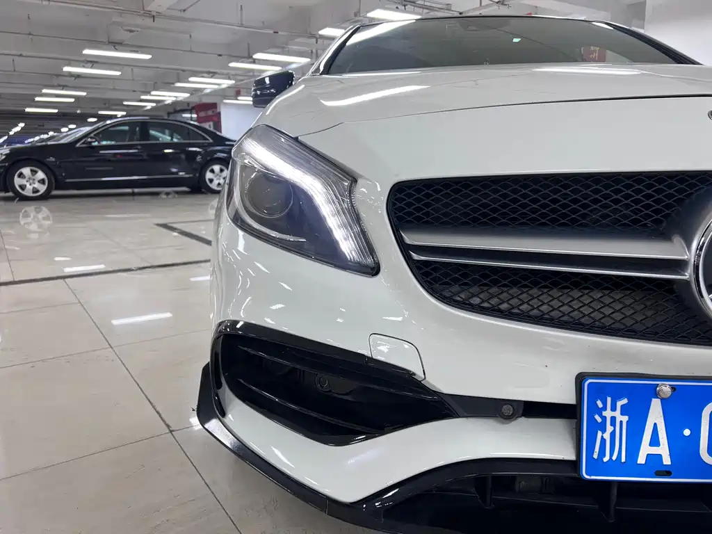 Mercedes-Benz A-Class AMG (Import) — миниатюра 7