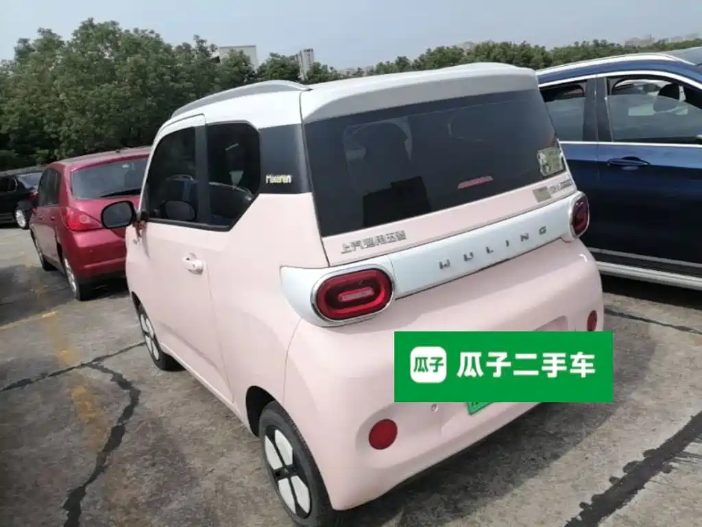 Wuling MINIEV — миниатюра 5