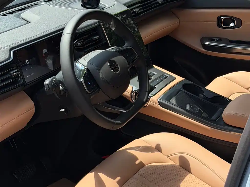NIO ES6 — миниатюра 7