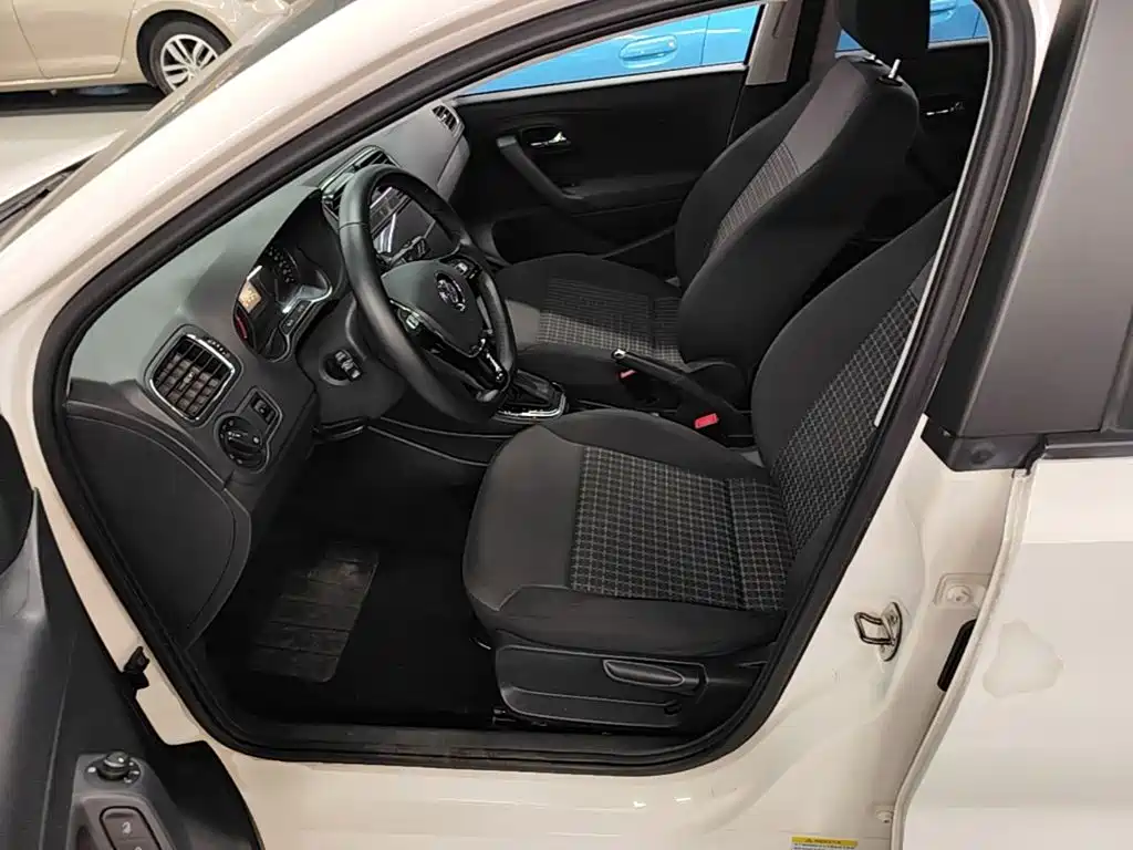 Volkswagen Polo — миниатюра 15