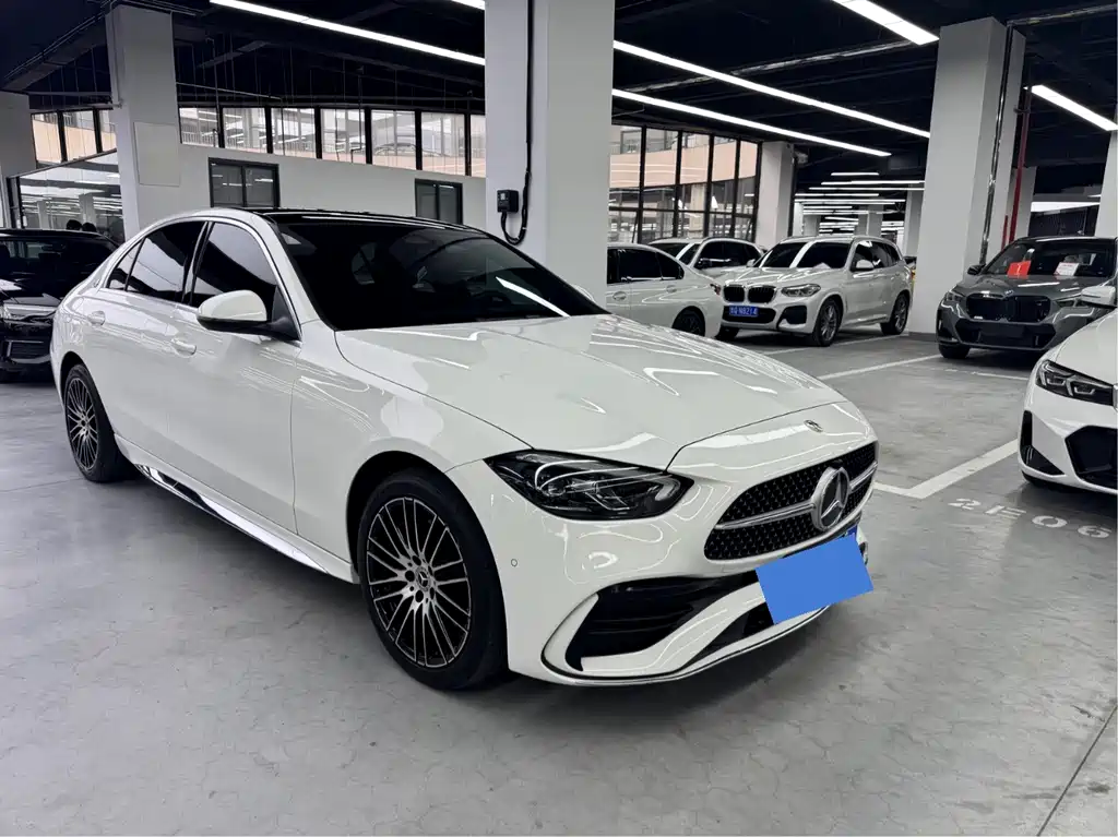 Mercedes-Benz C-Class — миниатюра 3