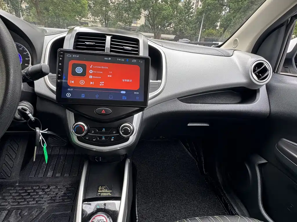 Changan Benben E-Star — миниатюра 17