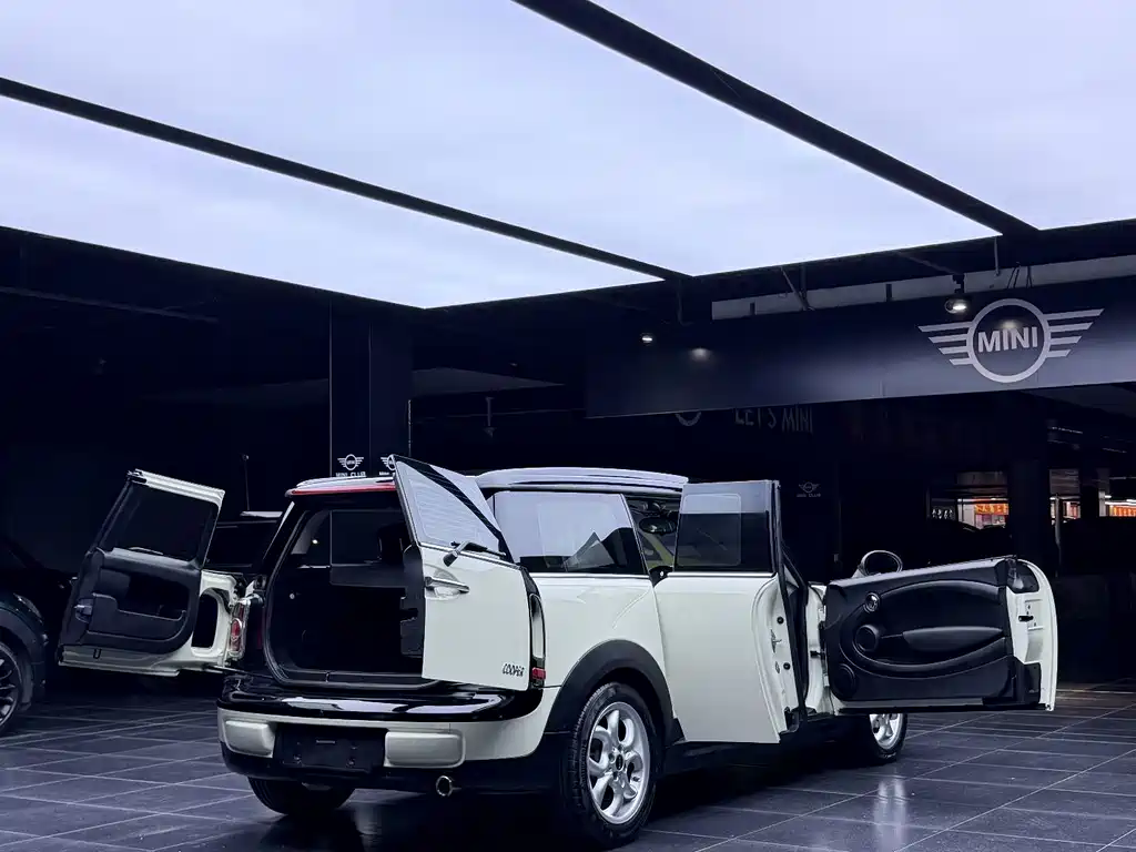 MINI Mini Clubman — миниатюра 6