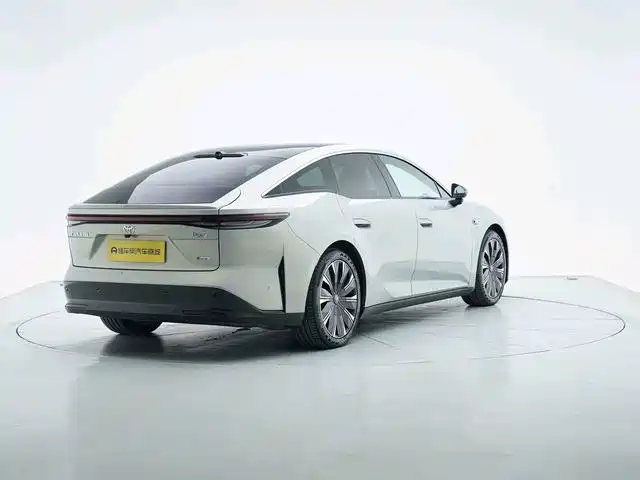 Toyota bZ7 — миниатюра 9