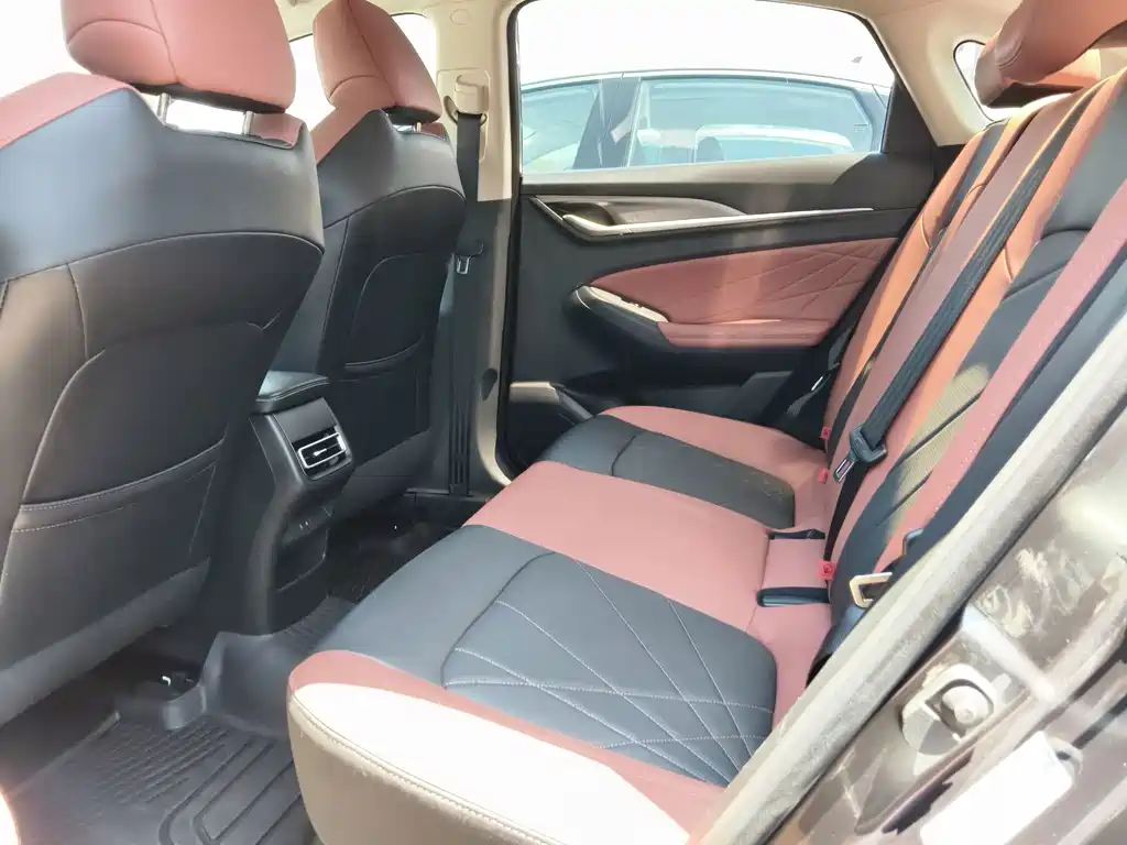 Changan Eado — миниатюра 11