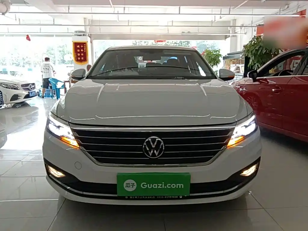 Volkswagen Lavida — миниатюра 3