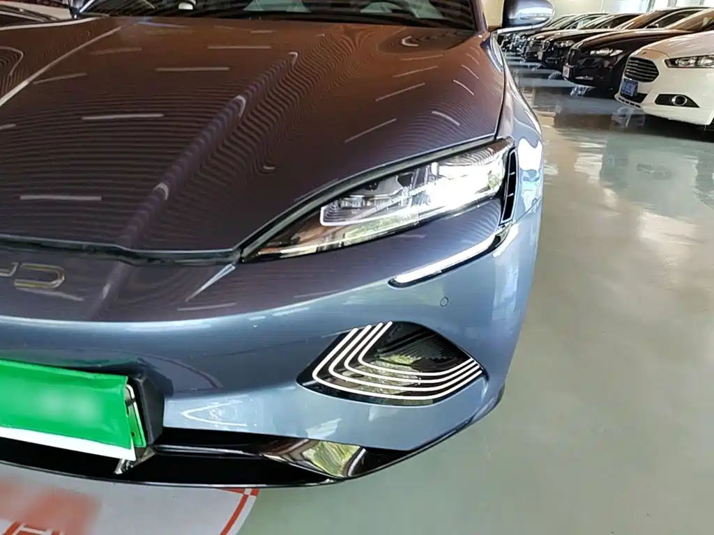 BYD Seal — миниатюра 24
