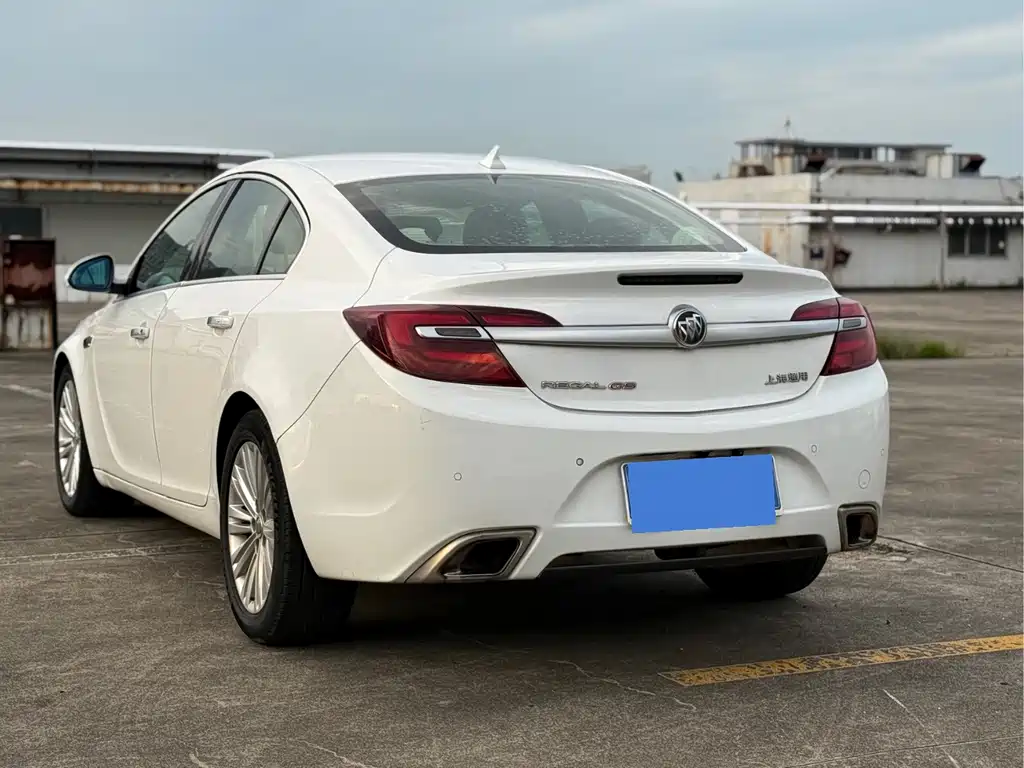 Buick Regal — миниатюра 4