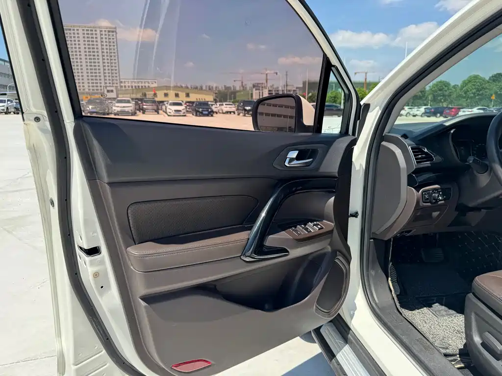 GAC Motor Trumpchi GS4 — миниатюра 10