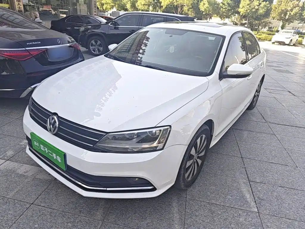 Volkswagen Sagitar — миниатюра 2
