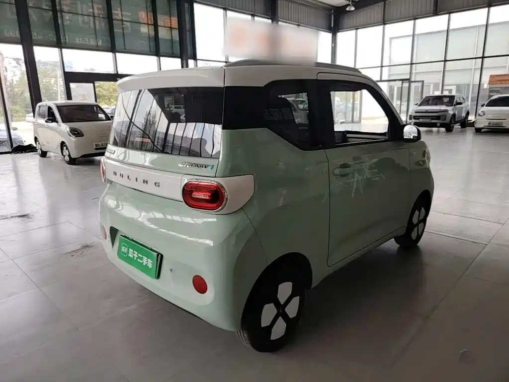 Wuling MINIEV — миниатюра 7