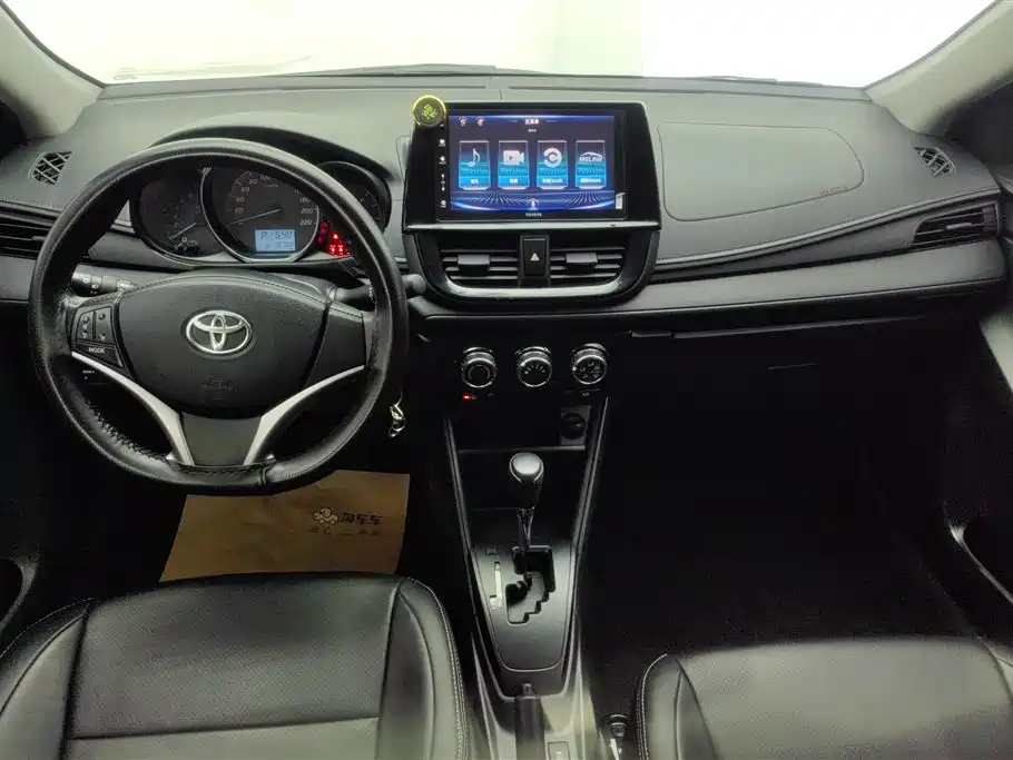 TOYOTA VIOS FS