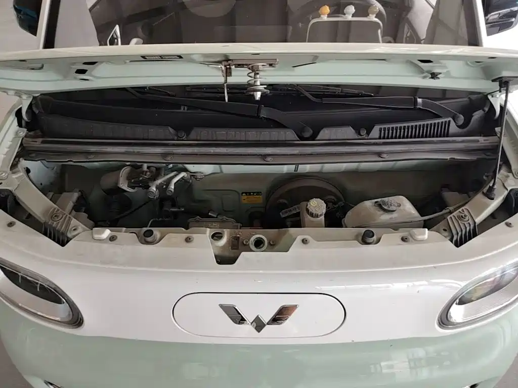 Wuling MINIEV — миниатюра 20