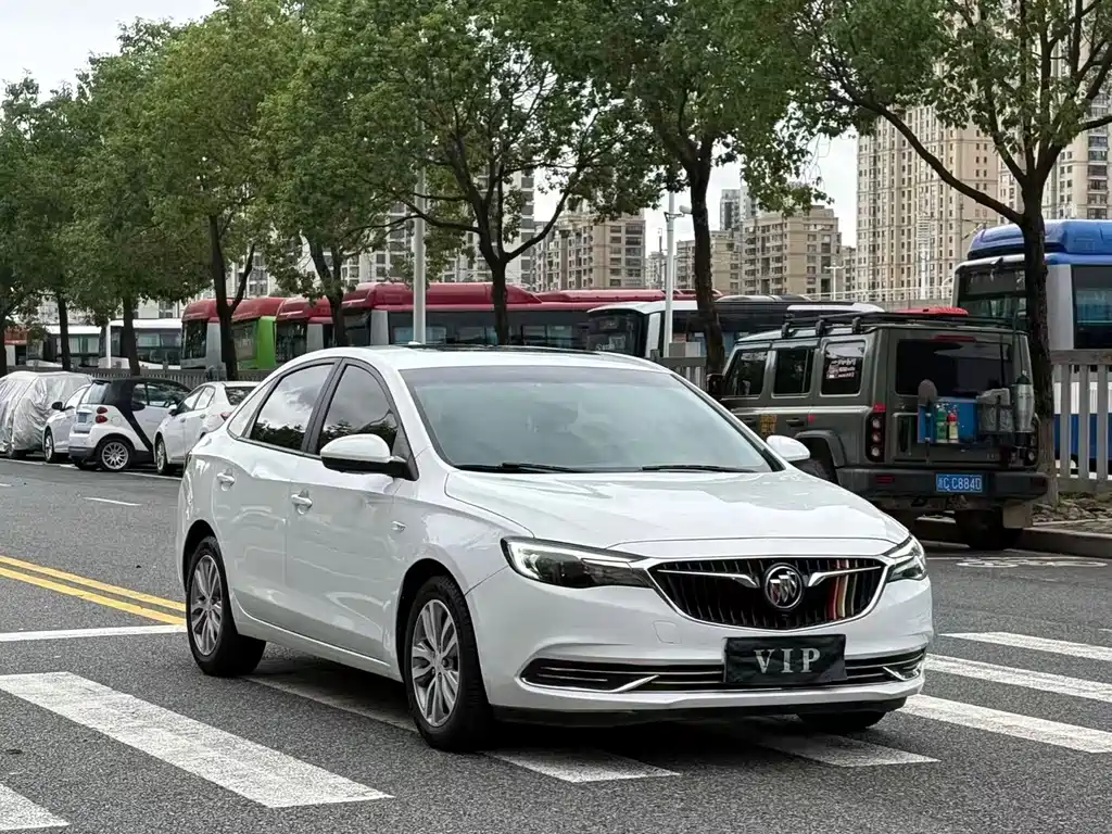 Buick Excelle — миниатюра 3