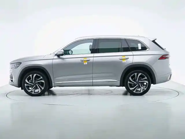 Geely Xingyue L — миниатюра 8