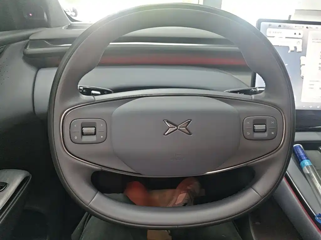 XPeng PengG7 — миниатюра 11