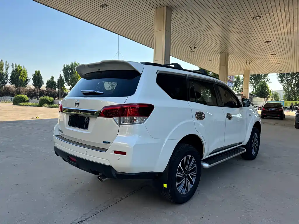 Nissan Terra — миниатюра 16