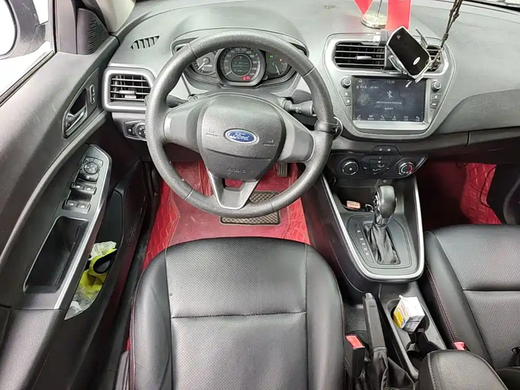 Ford Escort — миниатюра 11