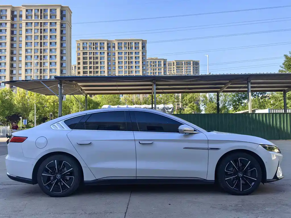 BYD Han — миниатюра 4