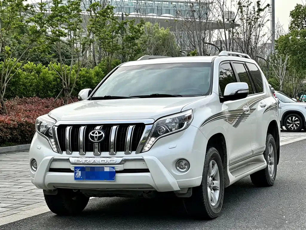 Toyota Prado (Import) 2017