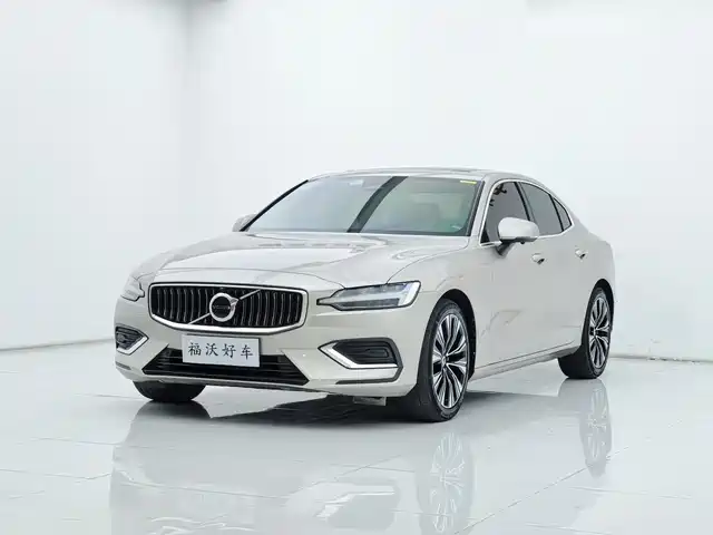 VOLVO S60 2022