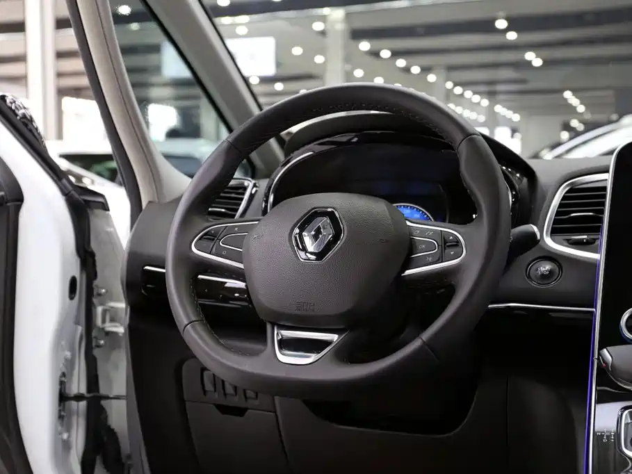 Renault Espace — миниатюра 11