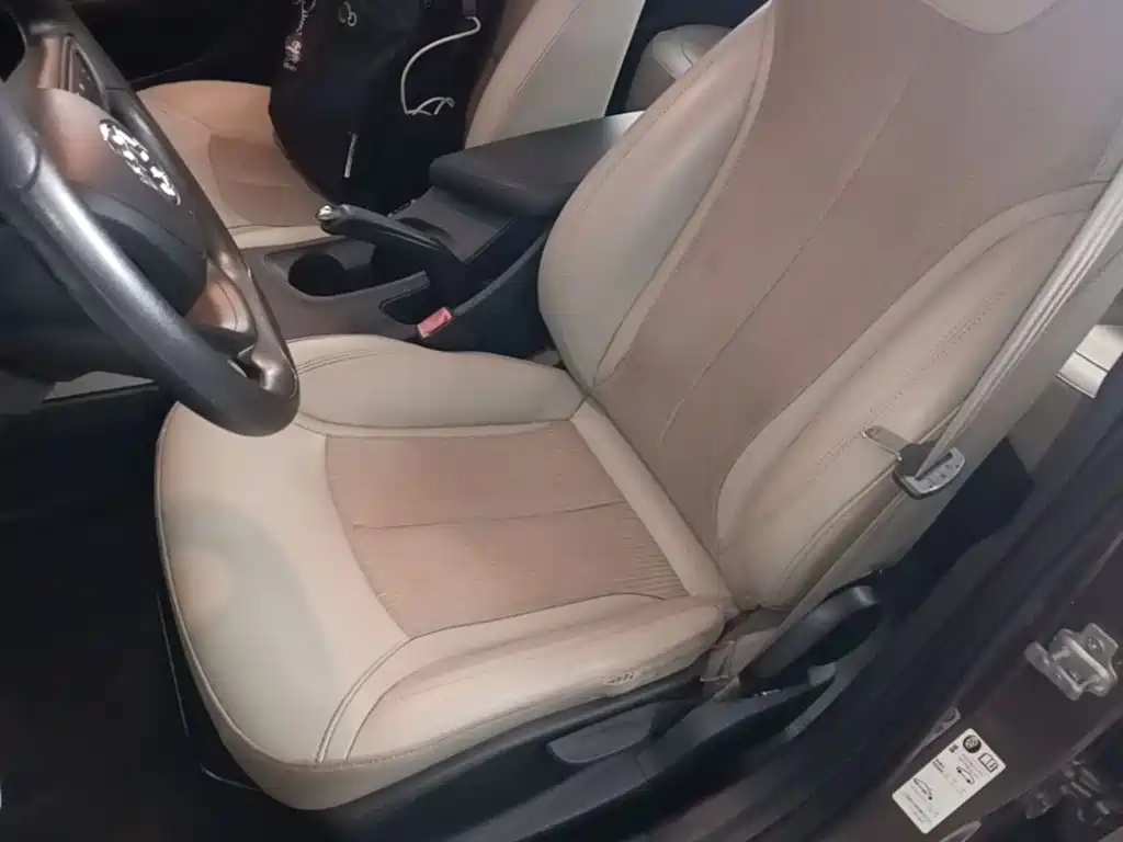 Buick Excelle — миниатюра 15