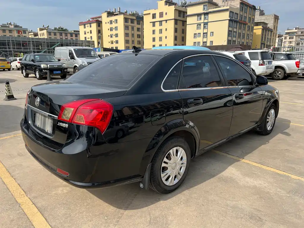 Buick Excelle — миниатюра 5