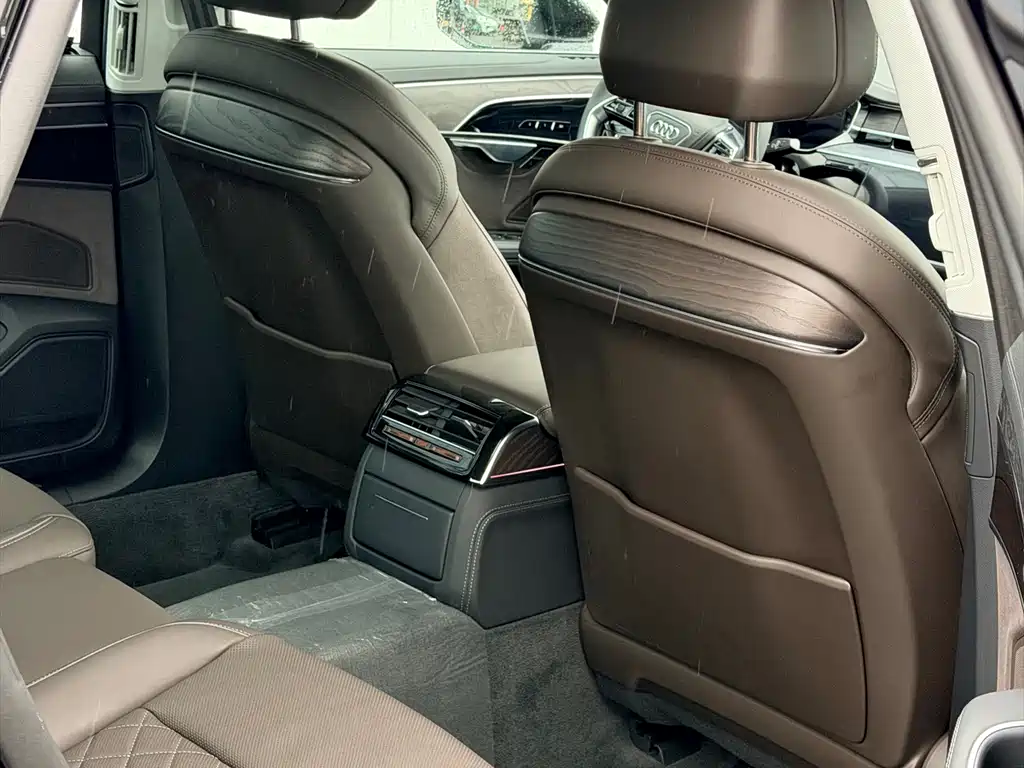 Audi A8 2025 A8L 50 TFSI quattro