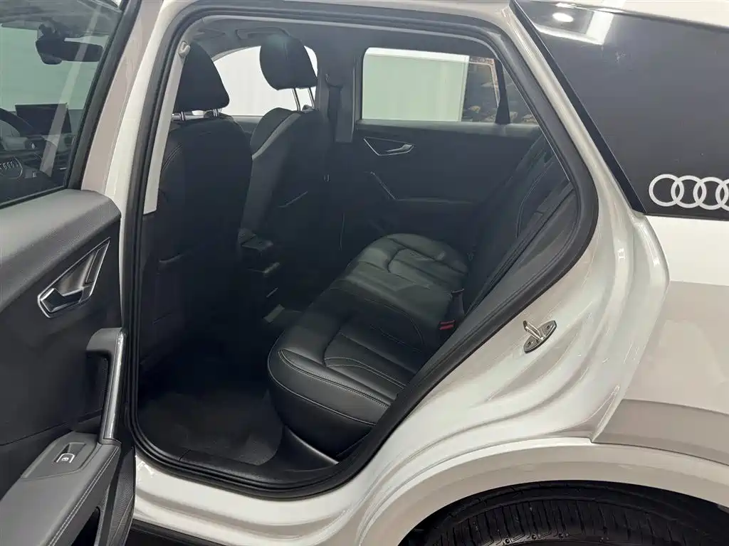 Audi Q2L — миниатюра 14