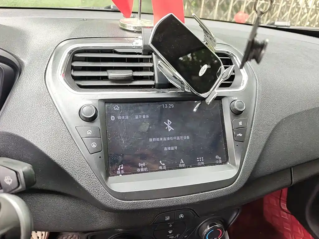 Ford Escort — миниатюра 13