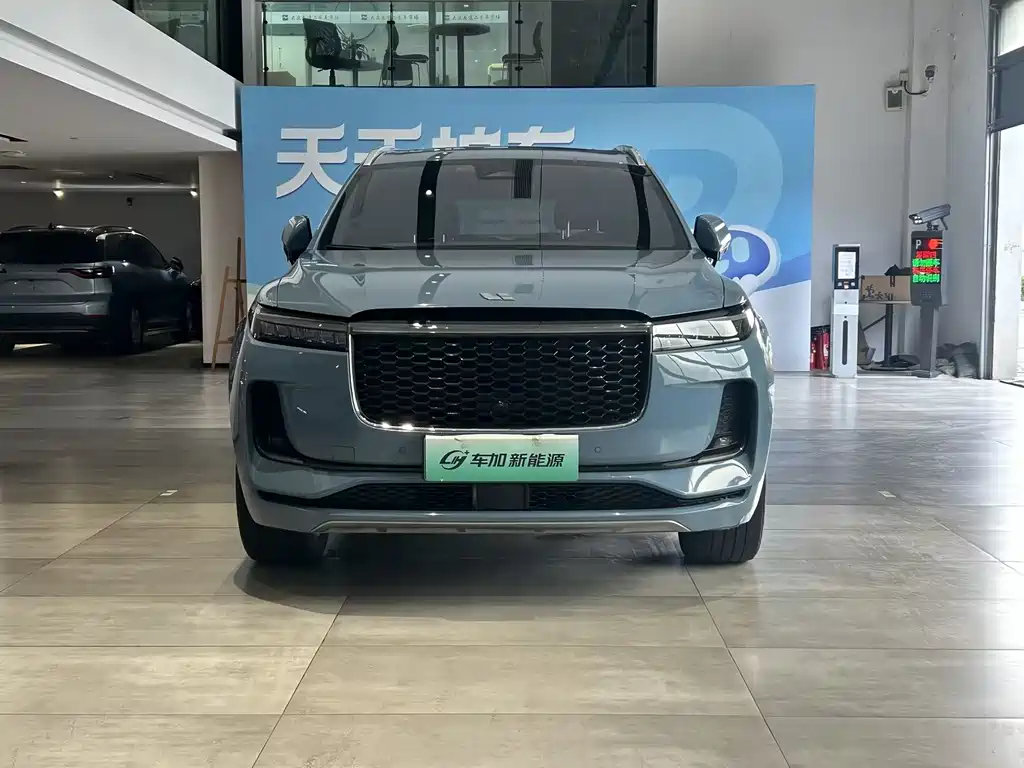 Li Auto Li ONE — миниатюра 2