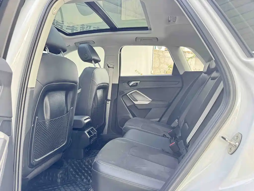 Audi Q3 — миниатюра 8