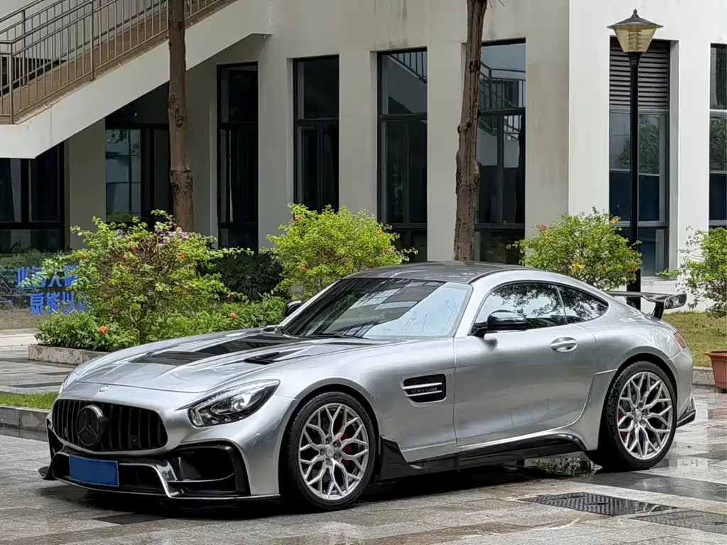 Mercedes-Benz AMG GT
